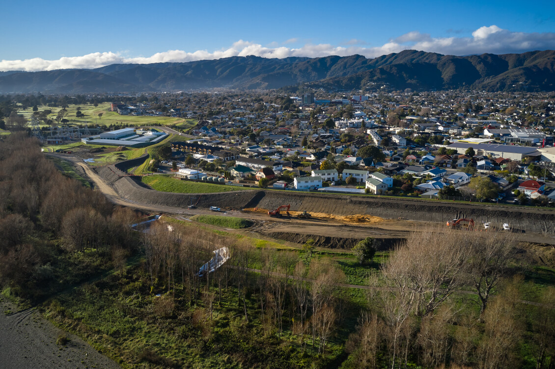 Aerial view of construction on the Mills St stopbank in Lower Hutt
