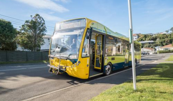 resizedimage500334 MetLink Buses DSC9875 11HRsmall v4